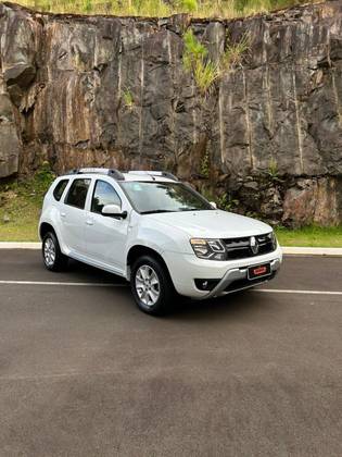 RENAULT DUSTER 2.0 DYNAMIQUE 4X2 16V FLEX 4P AUTOMÁTICO